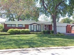 5648 N Crescent Ave, Chicago, IL