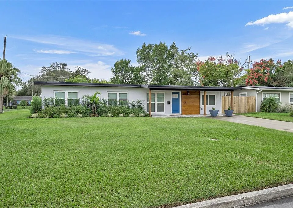 4020 Ibis Dr