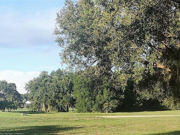 2nd image of 6024 Aquavista Dr
