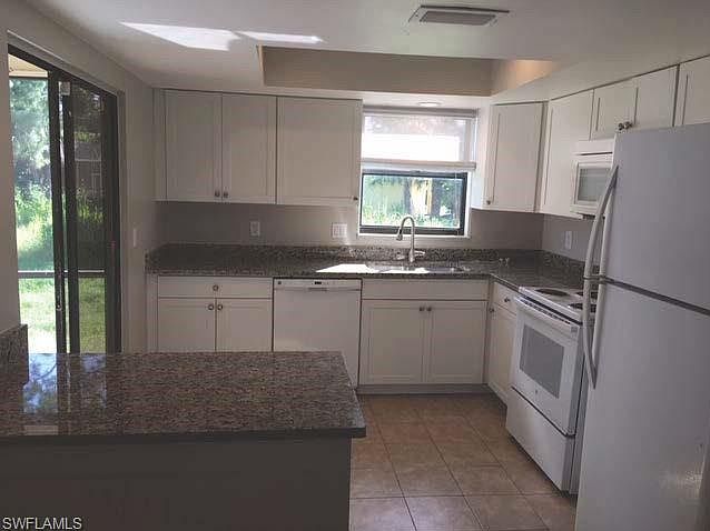 1st image of 839 108th Ave N