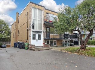 246 Pannahill Rd #2, Toronto, ON M3H4N8
