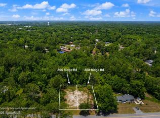 806 Ridge Rd, Darien, GA 31305