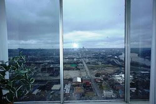 Awesome city & river views from condo
