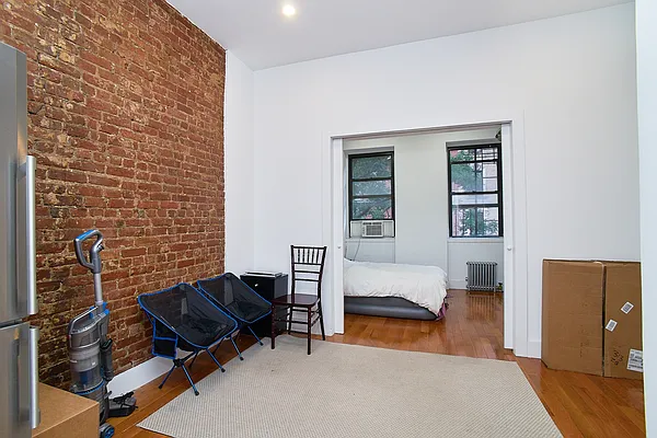 Rented by Halstead Real Estate | media 10