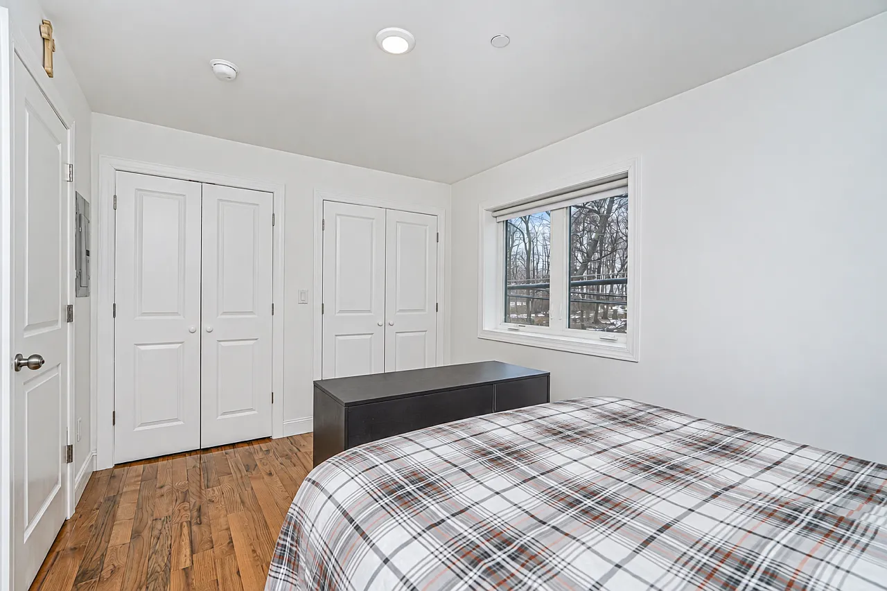 2 bed, $2,600 — Photo 3