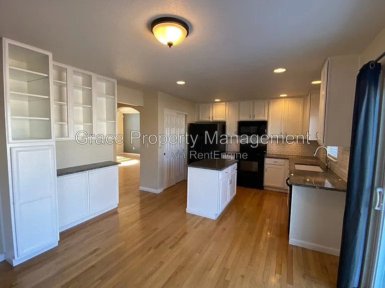 22447 E Dorado Pl — Photo 8