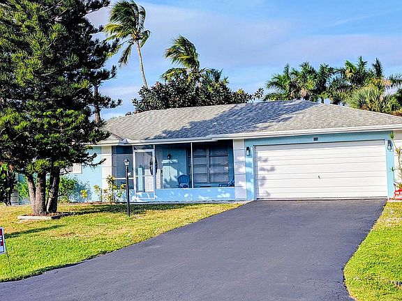 4th image of 105 Valley Dr