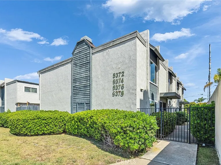 5372 Clairemont Mesa Blvd — Photo 3