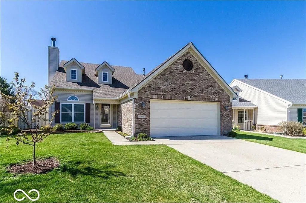 3 bed, 3.0 bath, 1516 sqft, $2,300 — Photo 1