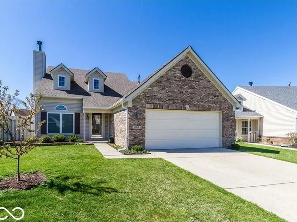 10812 Washington Bay Dr, Fishers, IN 46037