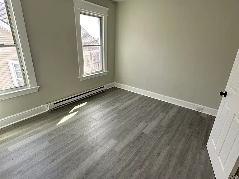 34 Vermont St #3A — Photo 9