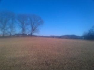 262 Roscoe Fitz Rd, Gray, TN 37615