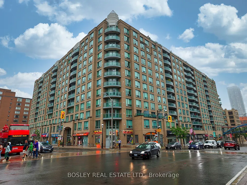 109 Front St E #914
