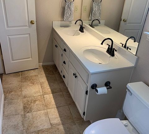 4th image of 4805 Richmond Dr