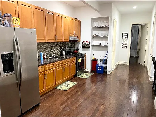 Rented by Voro New York | media 20