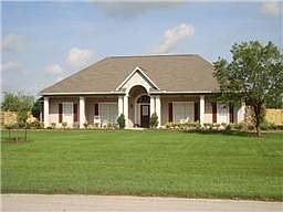1st image of 7103 Plantation Dr