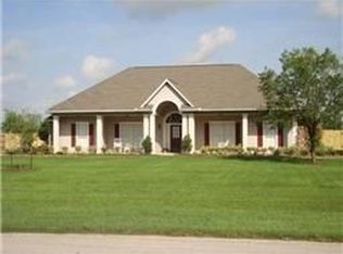 7103 Plantation Dr, Cove, TX 77523