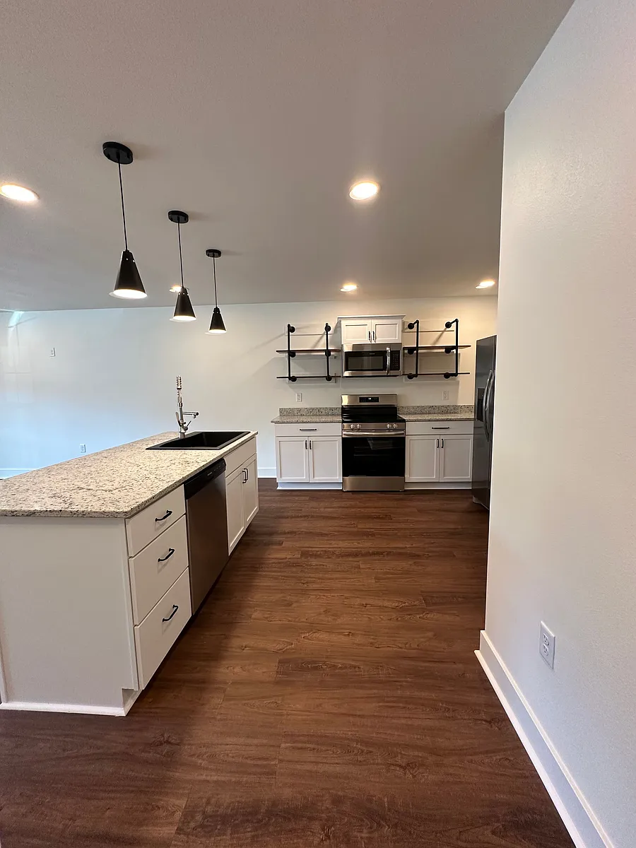 Kitchen - 211 South Ave #2