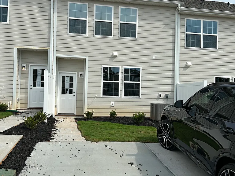 208 Wakelon Dr — Photo 8