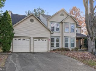 18807 Lindenhouse Rd, Gaithersburg, MD 20879