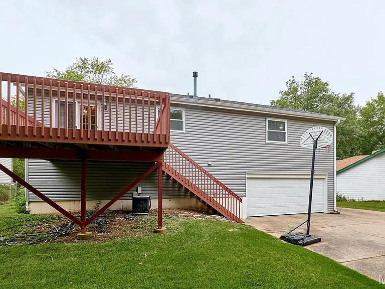 241 Valleyoak Ct — Photo 48