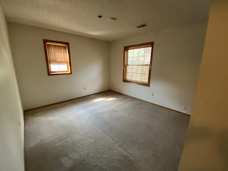 2880 Sundown Ln #F108 — Photo 4