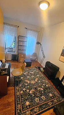 Bedroom, photo 2