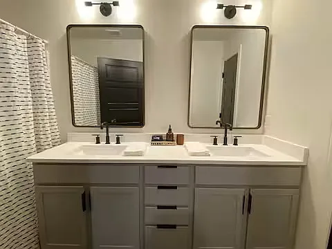 1900 Cambridge Village Dr — Photo 10