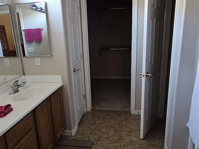3048 E Hazeltine Way — Photo 6