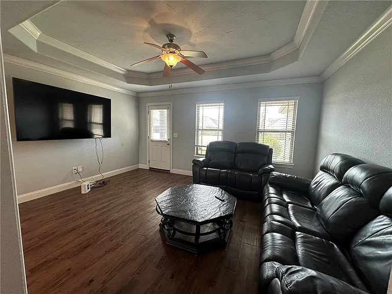 3903 SW Capstone Ave — Photo 6