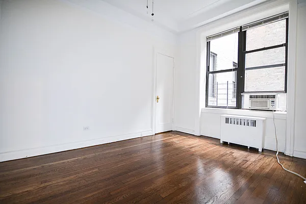 Rented by Corcoran | media 6