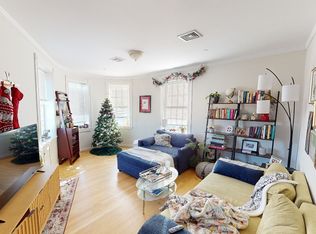 4 Bishop Allen Dr #2X, Cambridge, MA 02139