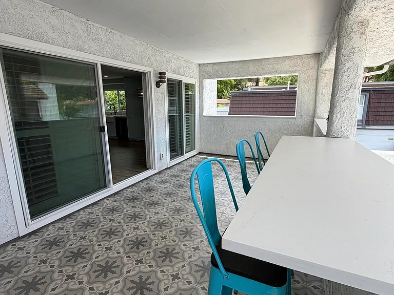 Summershore Ln — Photo 4