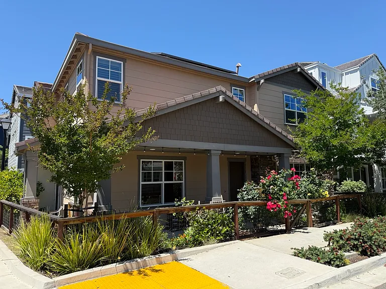 97 Sunflower Hill Way — Photo 2