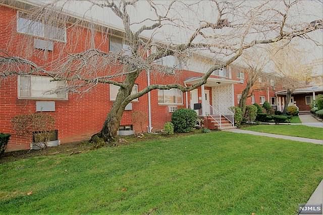 1st image of 1319 Anderson Ave #56