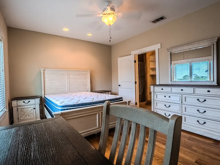 1339 Hancock Ct — Photo 13