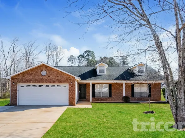 206 Whistle Way, Locust Grove, GA 30248