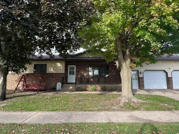4 N Maple Ave, New Hampton, IA 50659