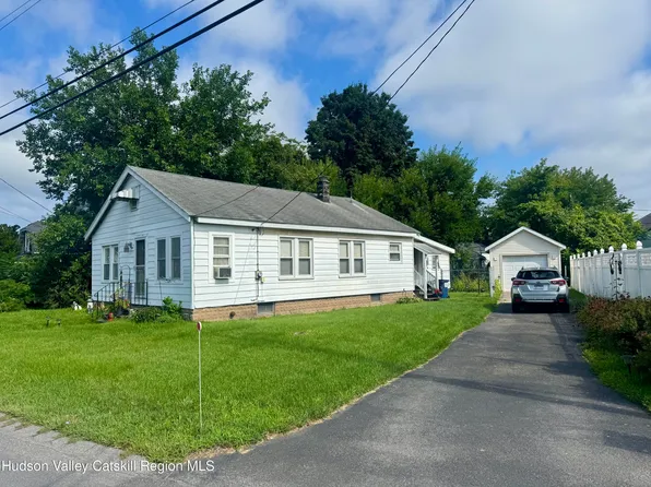 16 Esopus Avenue, Ulster Park, NY 12487