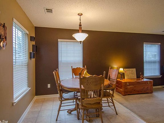 5th image of 2725 Gage Dr