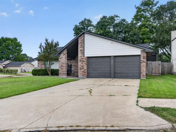 3910 Ivy Green Dr, Houston, TX 77082