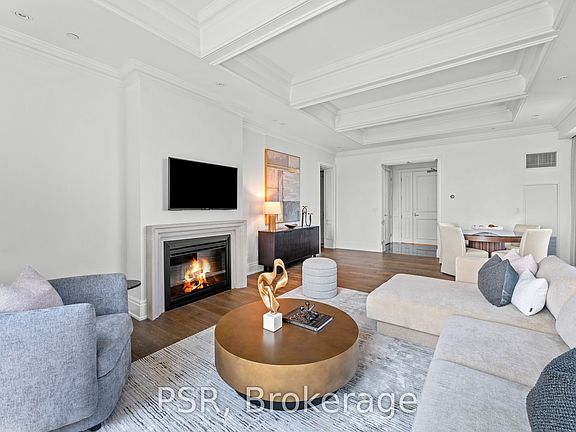 5th image of 311 Bay St Unit 4804