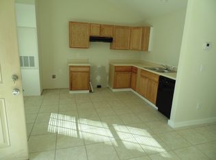 186 James Holcomb Rd STE 4, Hull, GA 30646