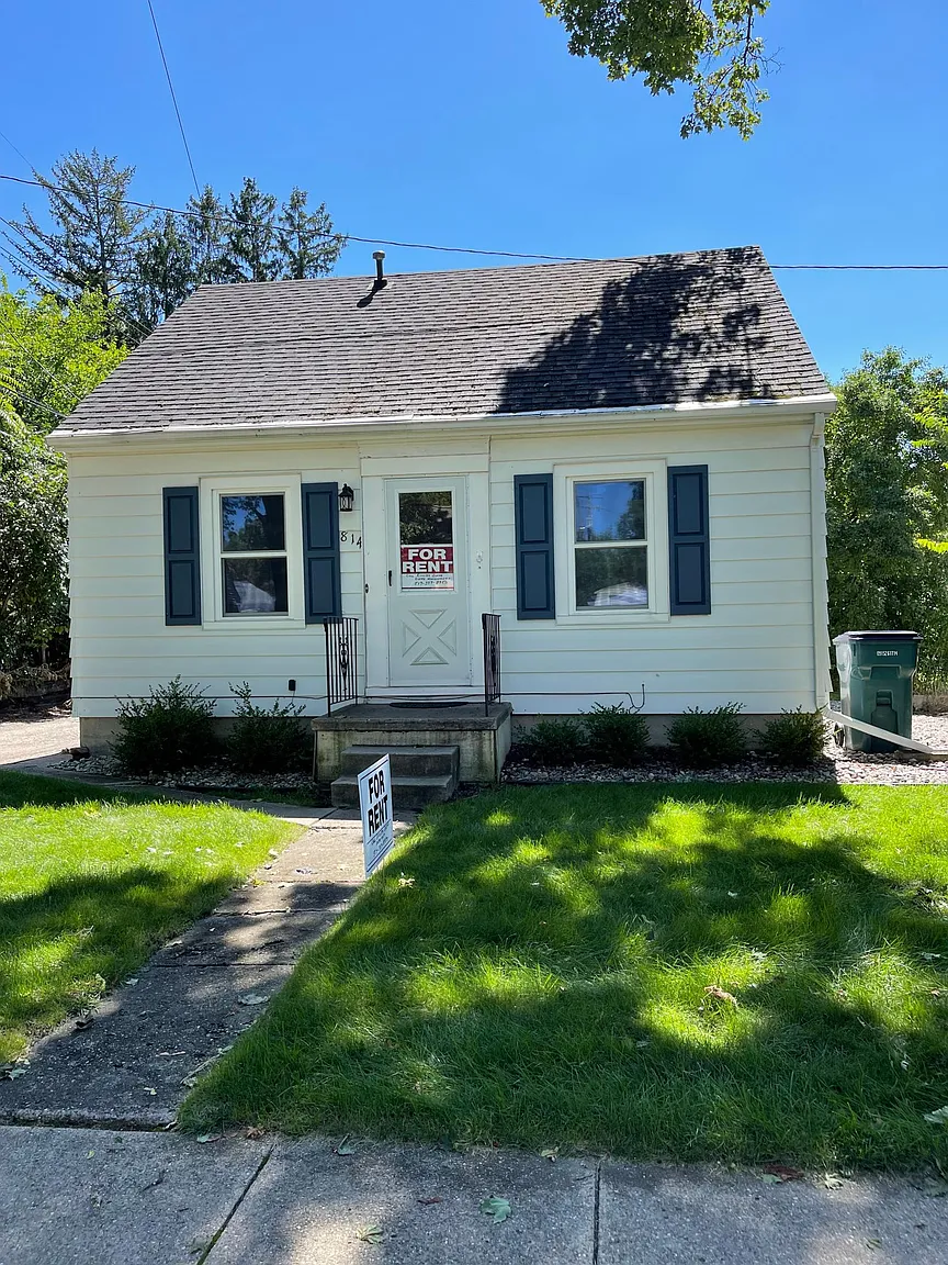 814 Ann St photo 1