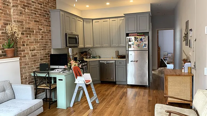 Rented by Nooklyn NYC LLC | media 3