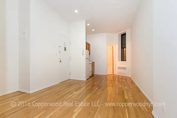 Rented by Copperwood Real Estate | media 16