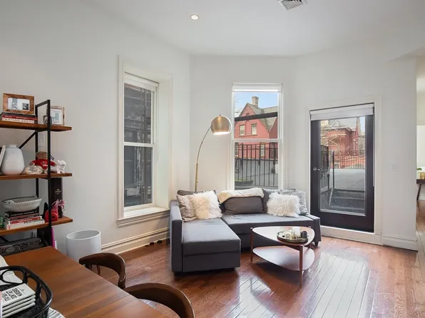 871 Park Place image 1 of 7