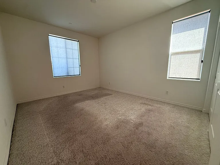 84935 Corso Ct — Photo 34