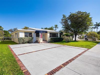 1051 Oriole Ave, Miami Springs, FL, 33166