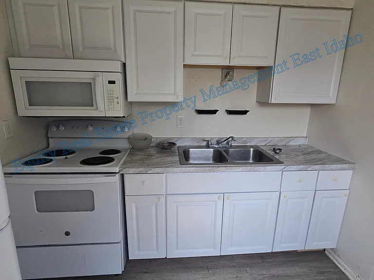 229 S Garfield Ave #3 — Photo 25